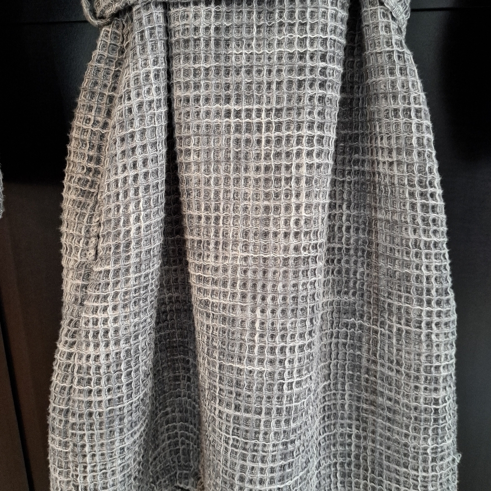 Parachute Waffle Robe - Picture 7 of 10